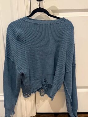 Forever 21 Dusty Blue Distressed Cropped Knit Sweater